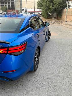 نیسان سێنترا